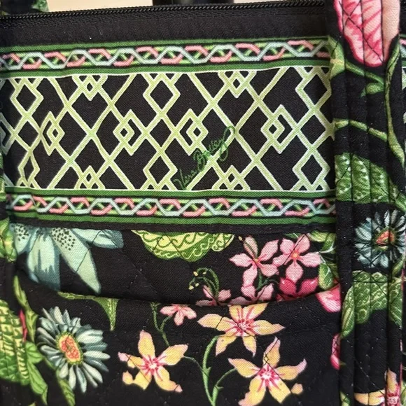 Vera Bradley Purse Black Quilt Fabric Floral Print Shoulder Bag Green Pink Blue - Picture 5 of 14
